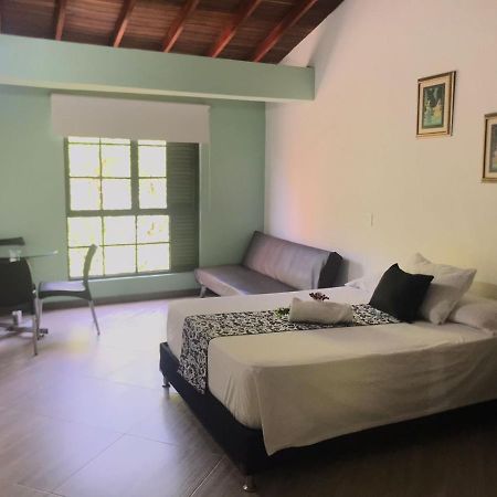 Apartahotel Avanti Medellín Kültér fotó